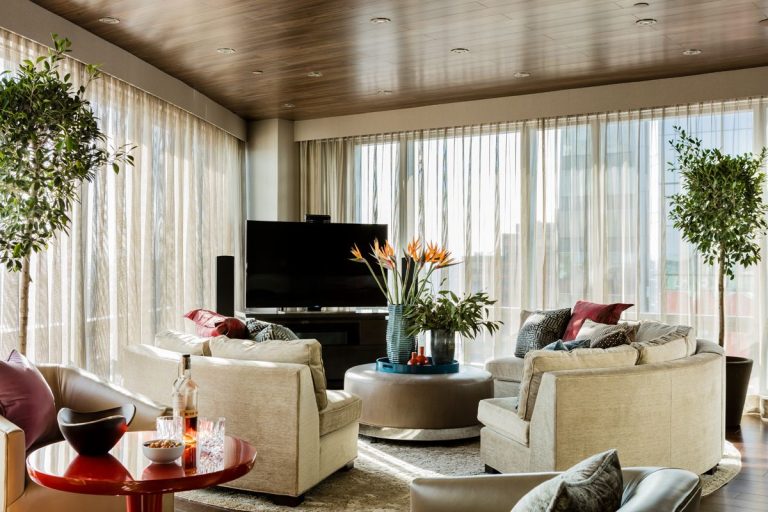 Intercontinental