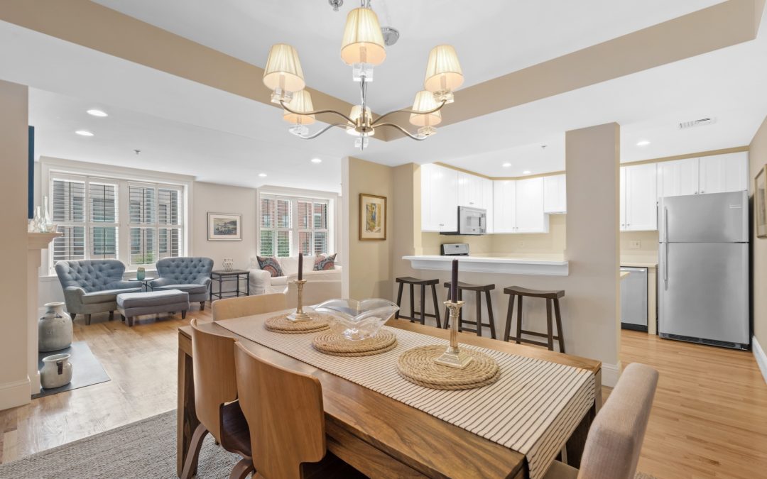 1682 Washington Street, #10