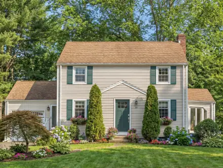 30 Brookside Road