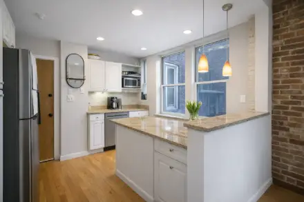 121 Salem St Unit 3A & 4A