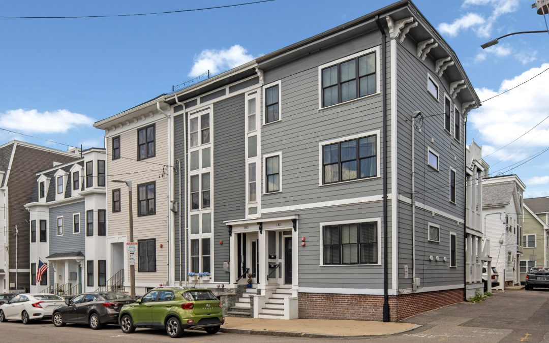 182 W 7th Street, #2